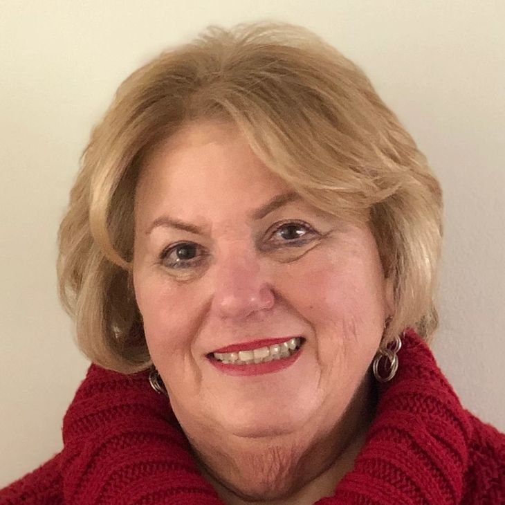 Loretta Ahmad